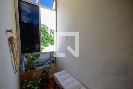 Sala de apartamento à venda com 2 quartos, 68m² em Tijuca, Rio de Janeiro