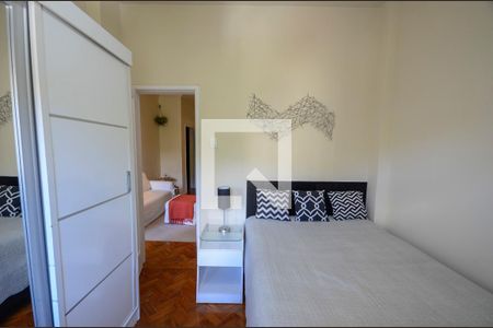 Quarto 1 de apartamento à venda com 2 quartos, 68m² em Tijuca, Rio de Janeiro