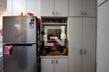 Cozinha de apartamento à venda com 3 quartos, 85m² em Higienópolis, Rio de Janeiro