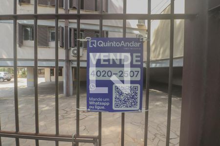 Plaquinha de apartamento à venda com 4 quartos, 206m² em Petrópolis, Porto Alegre