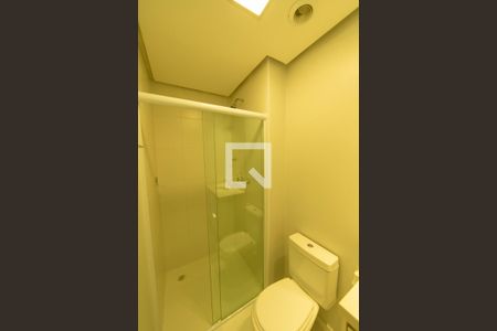 Banheiro da suíte 2 de apartamento para alugar com 2 quartos, 82m² em Alphaville Empresarial, Barueri