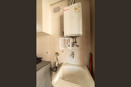 Área de Serviço de apartamento para alugar com 2 quartos, 82m² em Alphaville Empresarial, Barueri