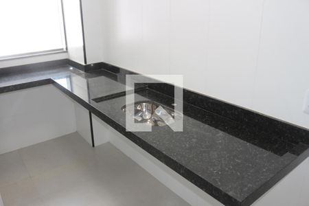Cozinha de apartamento à venda com 3 quartos, 140m² em Santa Maria, São Caetano do Sul