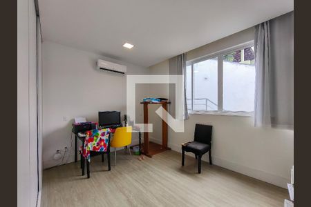 Suíte 2 de casa à venda com 4 quartos, 330m² em Grajaú, Rio de Janeiro