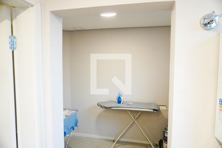 Quarto de Serviço de apartamento para alugar com 2 quartos, 130m² em Jardim Paulista, São Paulo