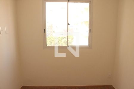 Quarto de apartamento para alugar com 1 quarto, 28m² em Parque Industrial Tomas Edson, São Paulo