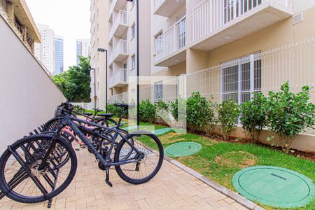 Área comum - Bicicletário de apartamento para alugar com 1 quarto, 28m² em Parque Industrial Tomas Edson, São Paulo