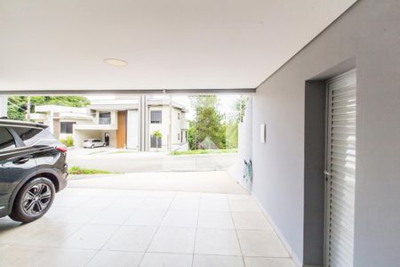 Garagem de casa de condomínio à venda com 3 quartos, 280m² em Parque Sinai, Santana de Parnaíba