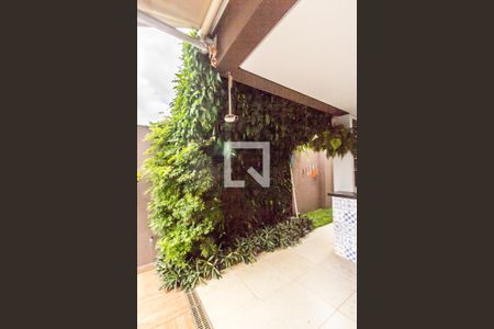 Quintal de casa de condomínio à venda com 3 quartos, 280m² em Parque Sinai, Santana de Parnaíba