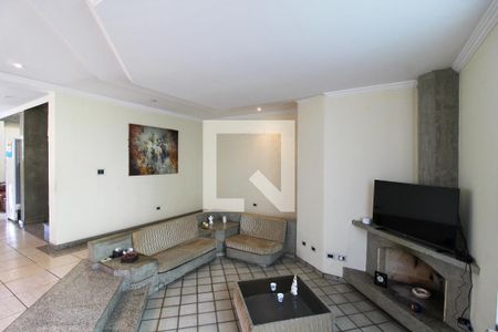 Sala de casa à venda com 3 quartos, 300m² em Jardim Peri Peri, São Paulo