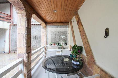 Varanda de casa à venda com 3 quartos, 500m² em Nova Cachoeirinha, Belo Horizonte