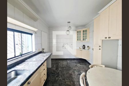 Cozinha de casa para alugar com 3 quartos, 250m² em Vila Galvão, Guarulhos