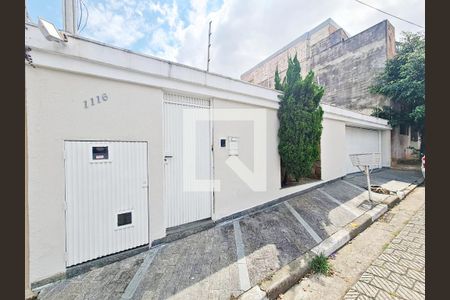 Fachada de casa para alugar com 3 quartos, 250m² em Vila Galvão, Guarulhos