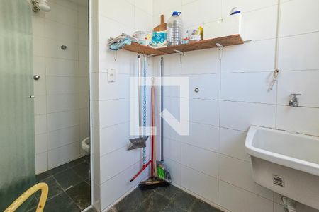 Área de serviço de apartamento para alugar com 2 quartos, 60m² em Balneario Cidade Atlantica, Guarujá