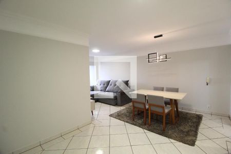 Sala de Jantar de apartamento para alugar com 3 quartos, 98m² em Santa Mônica, Uberlândia