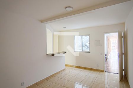 Sala de apartamento para alugar com 1 quarto, 45m² em Curicica, Rio de Janeiro