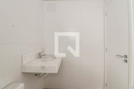 Banheiro de kitnet/studio à venda com 1 quarto, 61m² em Petrópolis, Porto Alegre