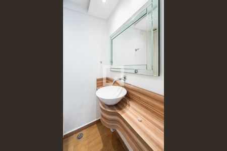 Lavabo de apartamento para alugar com 3 quartos, 190m² em José Menino, Santos