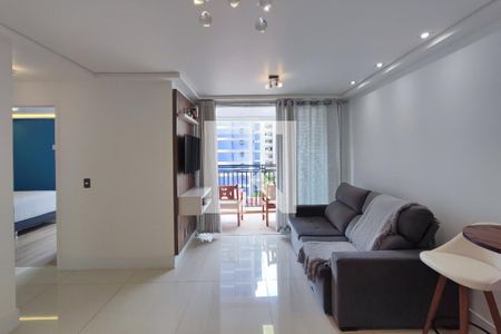 Sala de apartamento à venda com 2 quartos, 62m² em Cambuí, Campinas