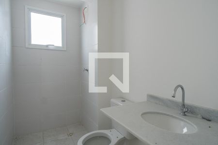 Banheiro de apartamento à venda com 2 quartos, 51m² em São José, Porto Alegre