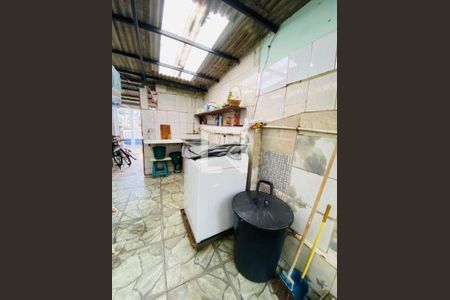 Casa à venda com 4 quartos, 278m² em Parque Sao Jose, Belo Horizonte