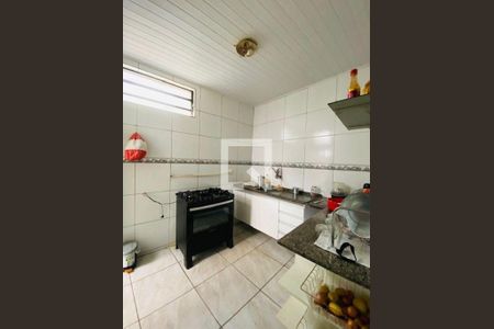 Casa à venda com 4 quartos, 278m² em Parque Sao Jose, Belo Horizonte