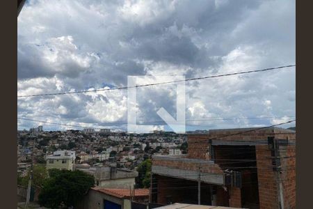 Casa à venda com 4 quartos, 278m² em Parque Sao Jose, Belo Horizonte