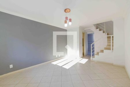 Sala de casa de condomínio à venda com 4 quartos, 133m² em Vargem Pequena, Rio de Janeiro