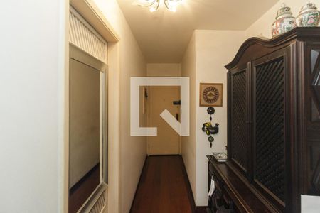 Hall de Entrada de apartamento à venda com 3 quartos, 120m² em Santa Cecilia, São Paulo