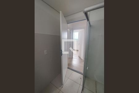 Corredor de apartamento à venda com 3 quartos, 60m² em Colonial, Contagem