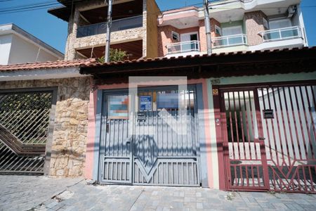 Fachada de casa à venda com 3 quartos, 110m² em Artur Alvim, São Paulo