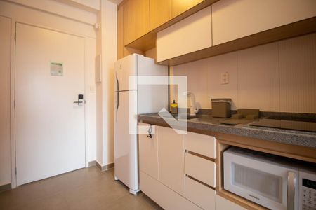 Cozinha de apartamento à venda com 1 quarto, 25m² em Campo Belo, São Paulo
