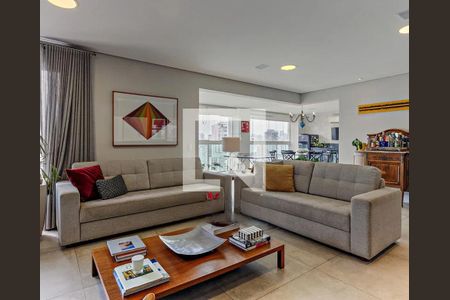 Apartamento à venda com 3 quartos, 210m² em Vila Olímpia, São Paulo