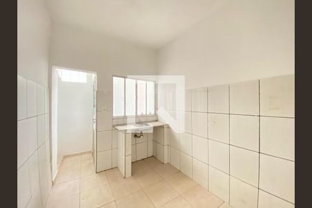 Casa para alugar com 1 quarto, 40m² em Jardim Presidente Dutra, Guarulhos