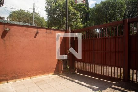 Garagem de casa para alugar com 2 quartos, 108m² em Mirandópolis, São Paulo