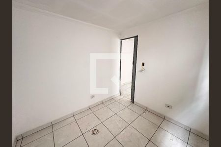 Quarto 1 de casa para alugar com 2 quartos, 40m² em Jardim Presidente Dutra, Guarulhos
