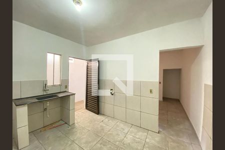 Sala/Cozinha de casa para alugar com 1 quarto, 40m² em Jardim Presidente Dutra, Guarulhos