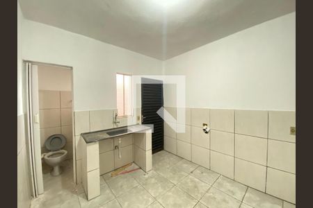 Sala/Cozinha de casa para alugar com 1 quarto, 40m² em Jardim Presidente Dutra, Guarulhos