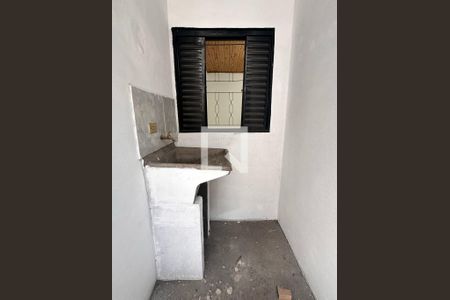 Área de Serviço de casa para alugar com 1 quarto, 40m² em Jardim Presidente Dutra, Guarulhos