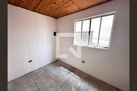 Sala de casa para alugar com 1 quarto, 40m² em Jardim Presidente Dutra, Guarulhos