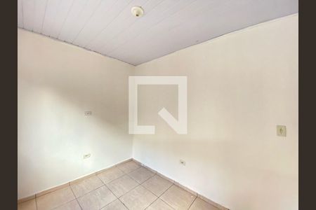 Sala de casa para alugar com 2 quartos, 40m² em Jardim Presidente Dutra, Guarulhos