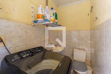 Área de Serviço de casa à venda com 4 quartos, 172m² em Fátima, Canoas