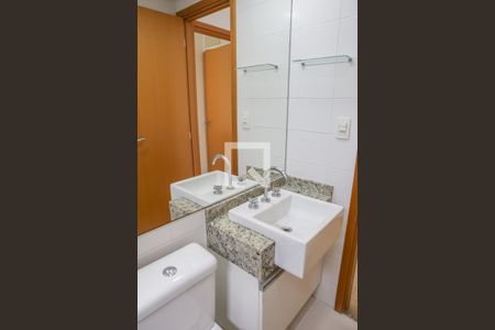 Banheiro de apartamento à venda com 1 quarto, 42m² em Pompeia, São Paulo