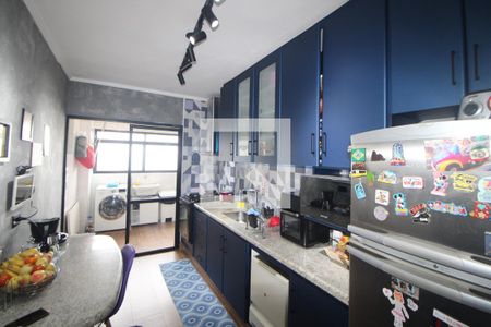 Cozinha de apartamento à venda com 3 quartos, 88m² em Parada Inglesa, São Paulo