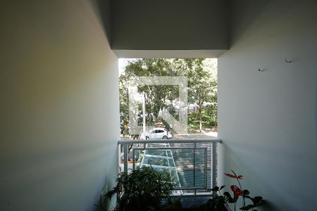 Varanda Suíte 1 de casa à venda com 5 quartos, 220m² em Jardim Avelino, São Paulo