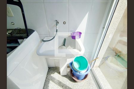 Área de Serviço de casa à venda com 4 quartos, 446m² em City Bussocaba, Osasco