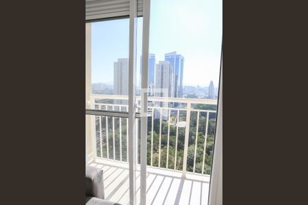 Sacada de apartamento à venda com 1 quarto, 27m² em Parque Industrial Tomas Edson, São Paulo