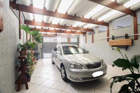 Garagem  de casa à venda com 3 quartos, 160m² em Vila Matilde, São Paulo
