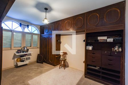 Suíte 1 de casa para alugar com 5 quartos, 200m² em Icaraí, Niterói