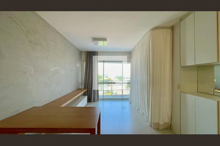 Sala de apartamento para alugar com 1 quarto, 44m² em Vila Madalena, São Paulo